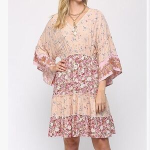 🆕 Love Kuza Los Angeles Blush Floral Tiered Bell-Sleeve Dress